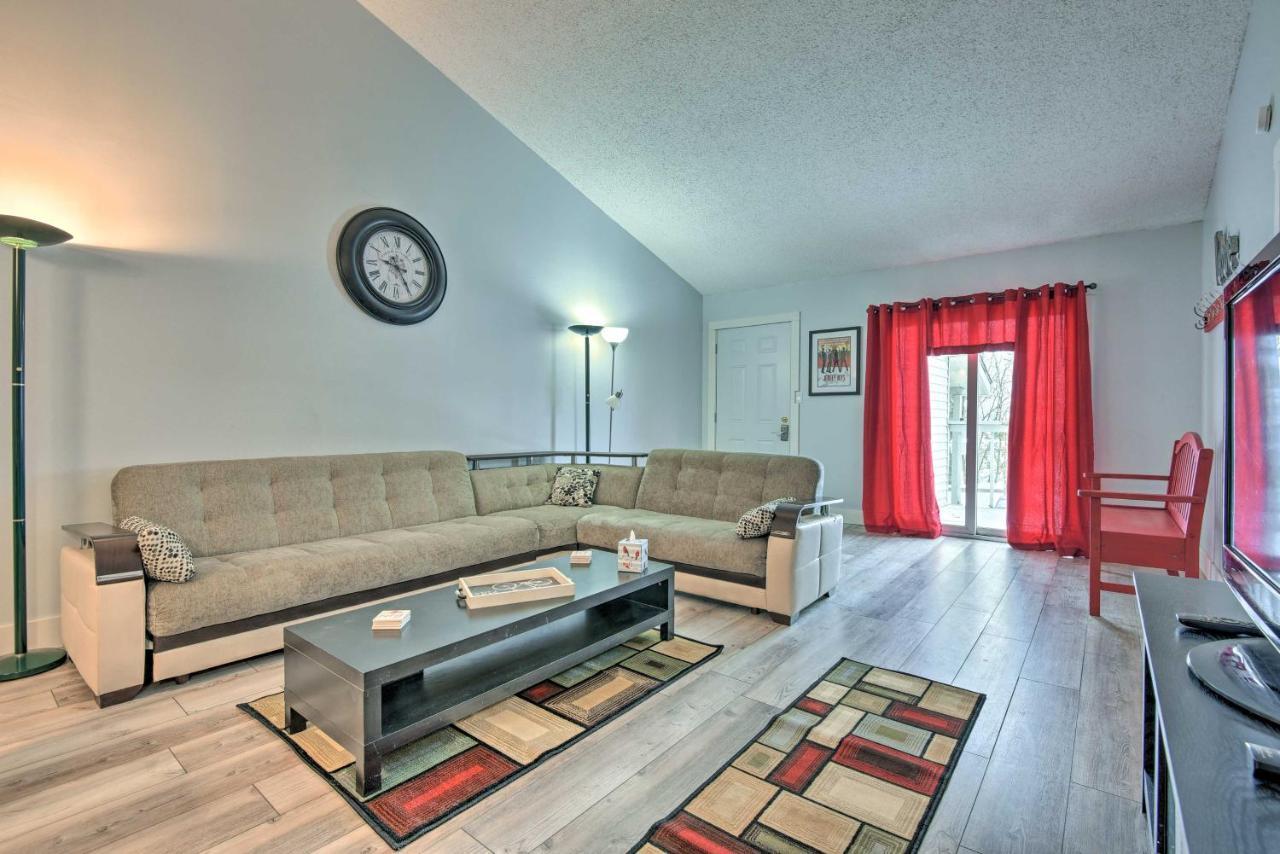 Mount Pocono Condo With Balcony, Near Mt Airy Casino Kültér fotó